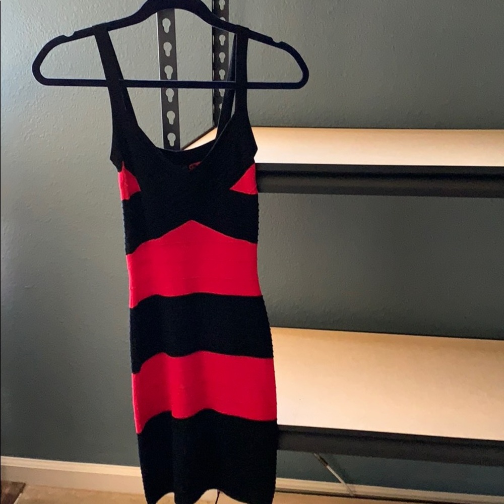 Guess mini dress black and red striped